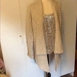 Warm sweater with shell